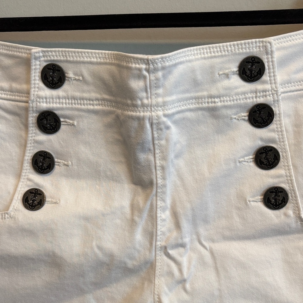 Express High Waist White Nautical Buttoned Women's Shorts - Picture 2 of 5